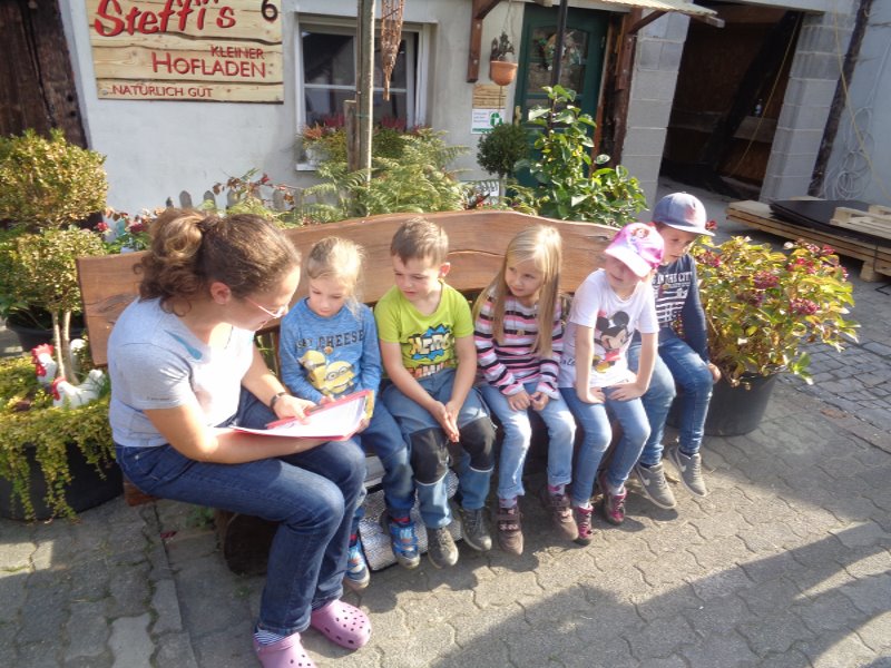 DSC04564.Gro Bauernhof